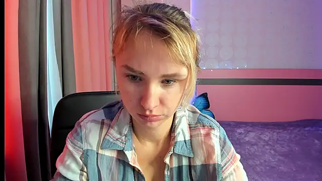 MeryMidnight online show from December 5, 7:30 am