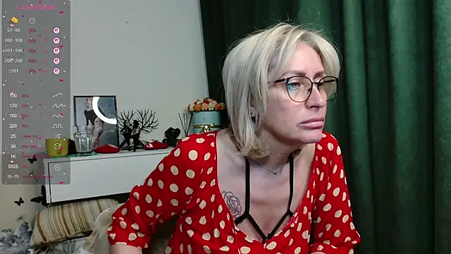 PamellaMurphy online show from April 29, 11:43 pm