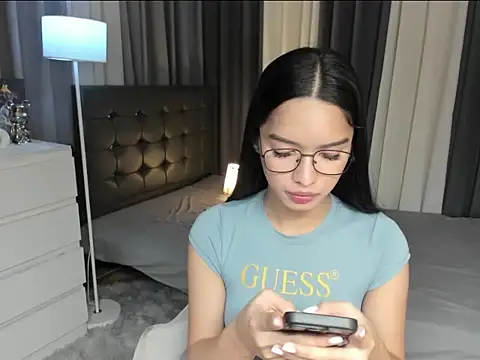 Snapshot of Blaire_Samantha chatting on September 10, 2:28 pm Blaire Samantha online show from September 10, 2:28 pm