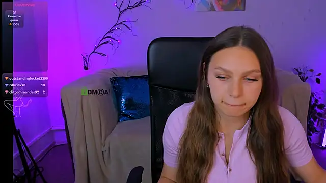 niri vex online show from September 18, 6:34 am