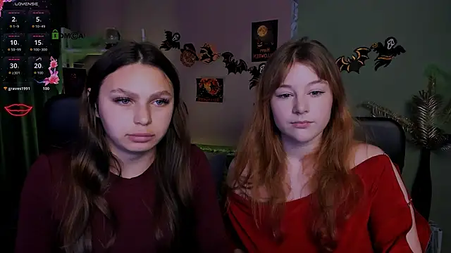 niri vex online show from October 27, 8:25 pm