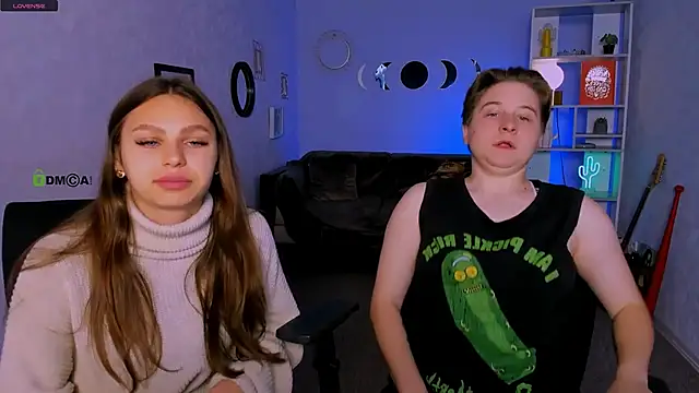 niri vex online show from October 12, 5:43 am