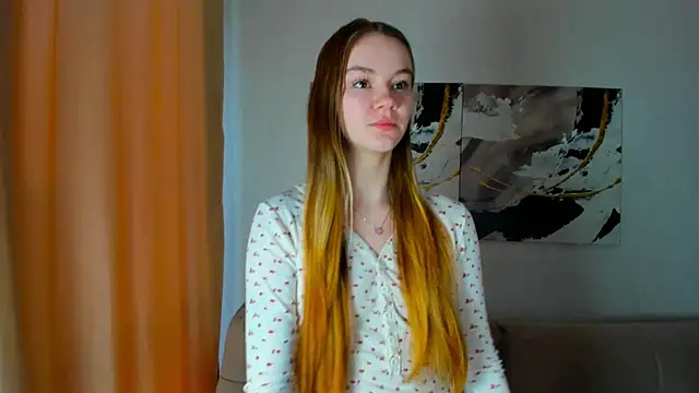 Snapshot of Angel_oci chatting on October 18, 1:47 pm Angel oci online show from October 18, 1:47 pm