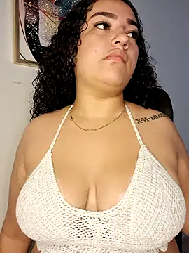 jesie 18x online show from September 10, 7:14 pm