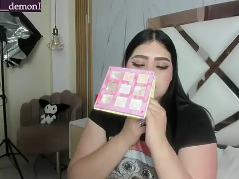 im bunny   online show from May 4, 1:37 pm