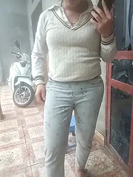 Phuong xxx online show from March 15, 4:03 am