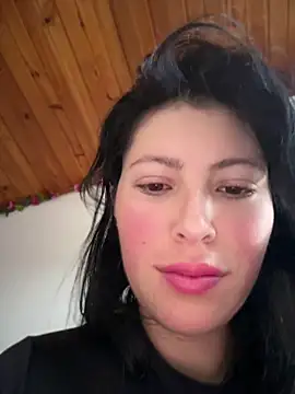 Mia salinass online show from June 19, 7:28 pm
