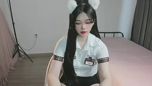 Snapshot of Sparkly_Candy chatting on September 19, 11:04 pm Sparkly Candy online show from September 19, 11:04 pm