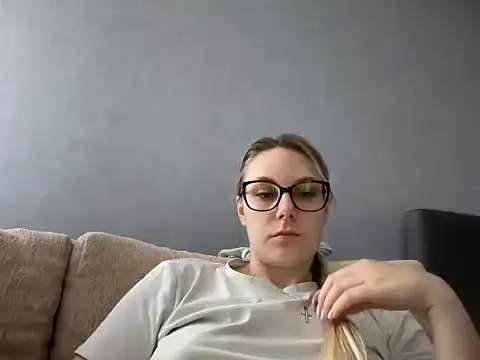 NikexPretty online show from May 2, 10:18 am
