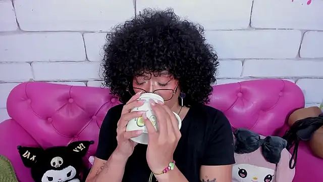 SafiroAgataaa online show from January 13, 4:29 am