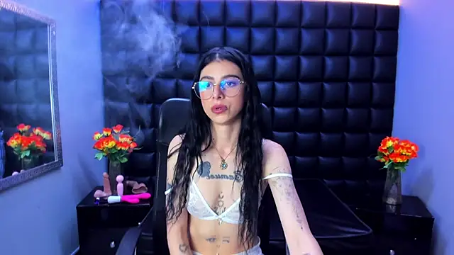 Dulce Miaa  online show from June 9, 4:50 pm