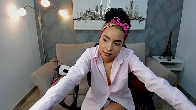 Lucia jane online show from March 5, 9:43 pm