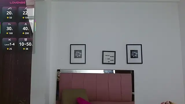 SammySmall F w online show from February 9, 10:23 pm