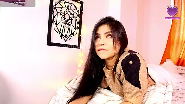 Cataliina Santhana online show from July 3, 3:51 pm