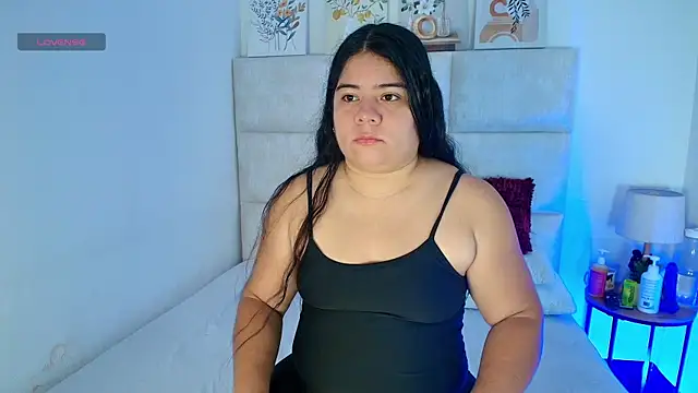 elizawiliamst online show from July 7, 10:41 am