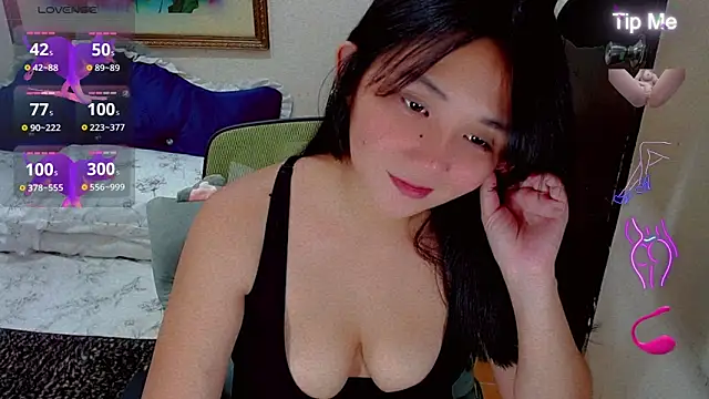 Filipinapoca online show from June 11, 1:30 pm