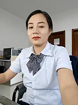 Snapshot of bingxin- chatting on October 13, 7:11 am bingxin- online show from October 13, 7:11 am
