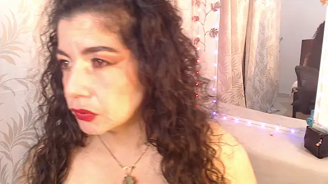 adelen smith online show from November 30, 12:04 am