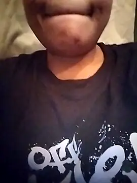 BeverlyQueen14 online show from November 3, 7:56 am