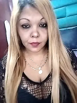 Snapshot of hemilynthomas2467 chatting on September 25, 8:35 am hemilynthomas2467 online show from September 25, 8:35 am