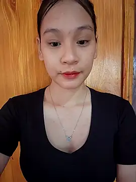 Snapshot of ChiecumBae chatting on October 11, 2:16 am ChiecumBae online show from October 11, 2:16 am