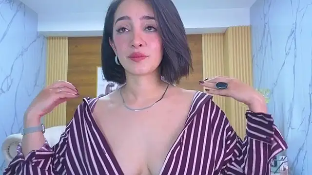 sara lopez s online show from July 1, 1:54 pm