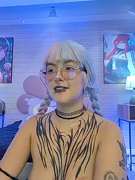 lil candy77 online show from July 13, 12:17 pm