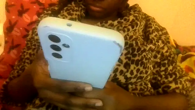 Snapshot of prettymaa chatting on September 25, 3:16 am prettymaa online show from September 25, 3:16 am
