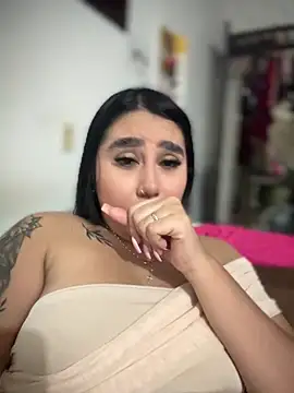 Sophie Dreamss online show from October 13, 9:50 pm