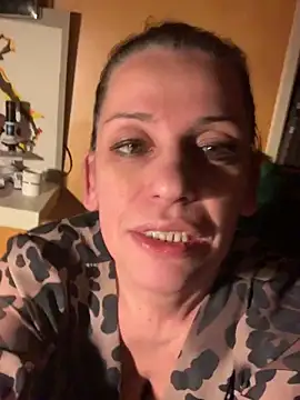 maripocita79 online show from April 1, 2:45 am