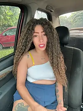 roxyrougee online show from July 10, 3:45 pm