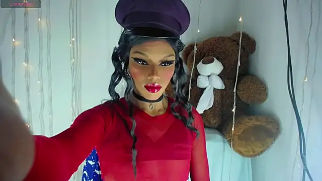 Snapshot of TheBlackwidows chatting on October 9, 5:22 am TheBlackwidows online show from October 9, 5:22 am