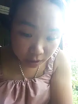 Snapshot of may-squirl chatting on September 28, 6:31 am may-squirl online show from September 28, 6:31 am