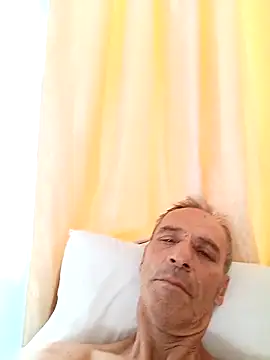 Snapshot of Meliwem12 chatting on September 25, 5:17 am Meliwem12 online show from September 25, 5:17 am