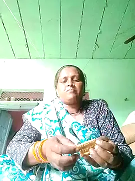 Snapshot of Ishwariya_Hatwal chatting on September 16, 7:38 am Ishwariya Hatwal online show from September 16, 7:38 am