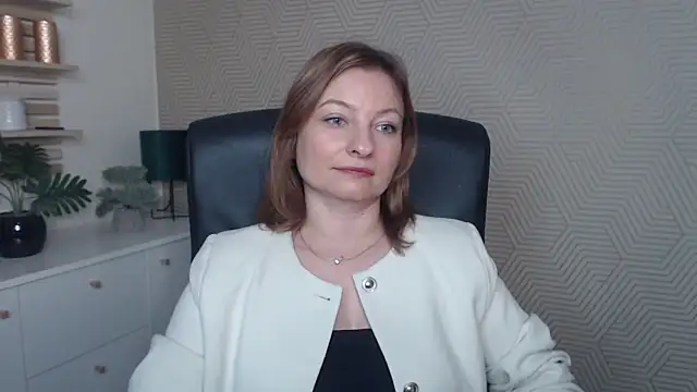 angelaSamt online show from November 14, 6:57 am