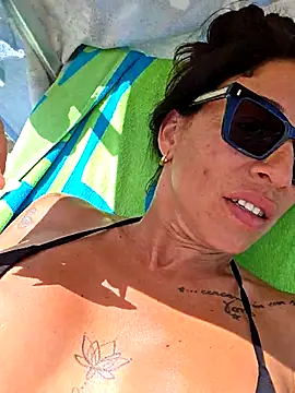 sexy7883 online show from July 11, 1:33 pm