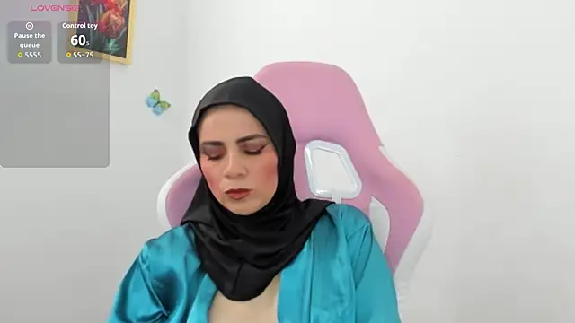 Snapshot of dalila_kemur chatting on October 15, 7:05 pm dalila kemur online show from October 15, 7:05 pm