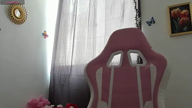 Snapshot of dalila_kemur chatting on September 14, 2:26 pm dalila kemur online show from September 14, 2:26 pm