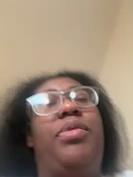 bunbun420247 online show from December 1, 12:30 pm