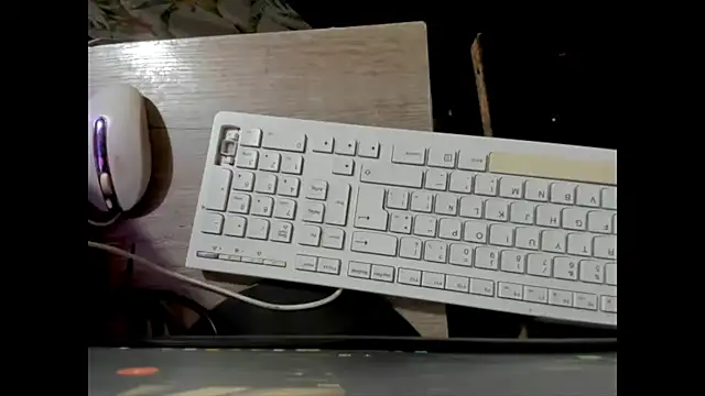 megan doll2123 online show from March 4, 9:21 pm