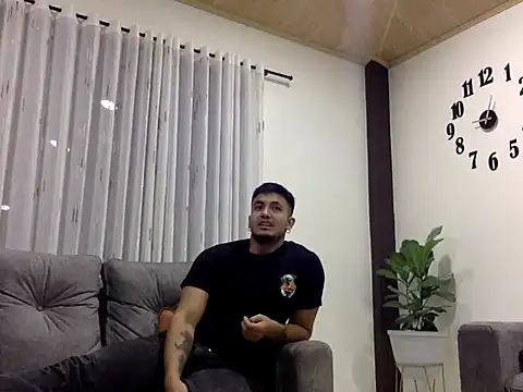 KianxxTeach online show from May 3, 2:04 am