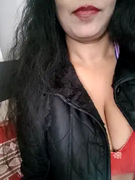 Deepa Sharma143 online show from December 23, 6:39 am