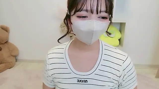 JP Momo o0 online show from November 9, 11:28 am