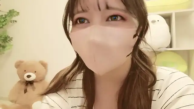 Snapshot of JP_Momo_o0 chatting on September 13, 11:07 am JP Momo o0 online show from September 13, 11:07 am