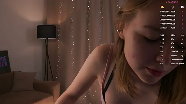 VinnieSerrano online show from February 18, 1:43 pm