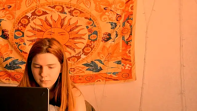 AliceCUNTach online show from June 6, 7:03 am