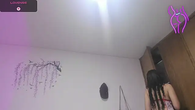lustlunna online show from June 5, 1:53 am