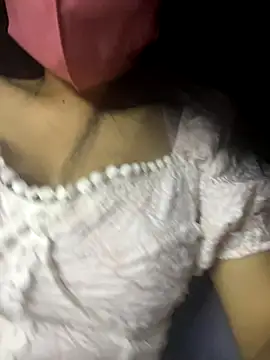 Aurora-cute online show from October 1, 6:18 am
