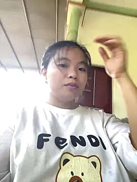 viluna online show from October 17, 9:12 am